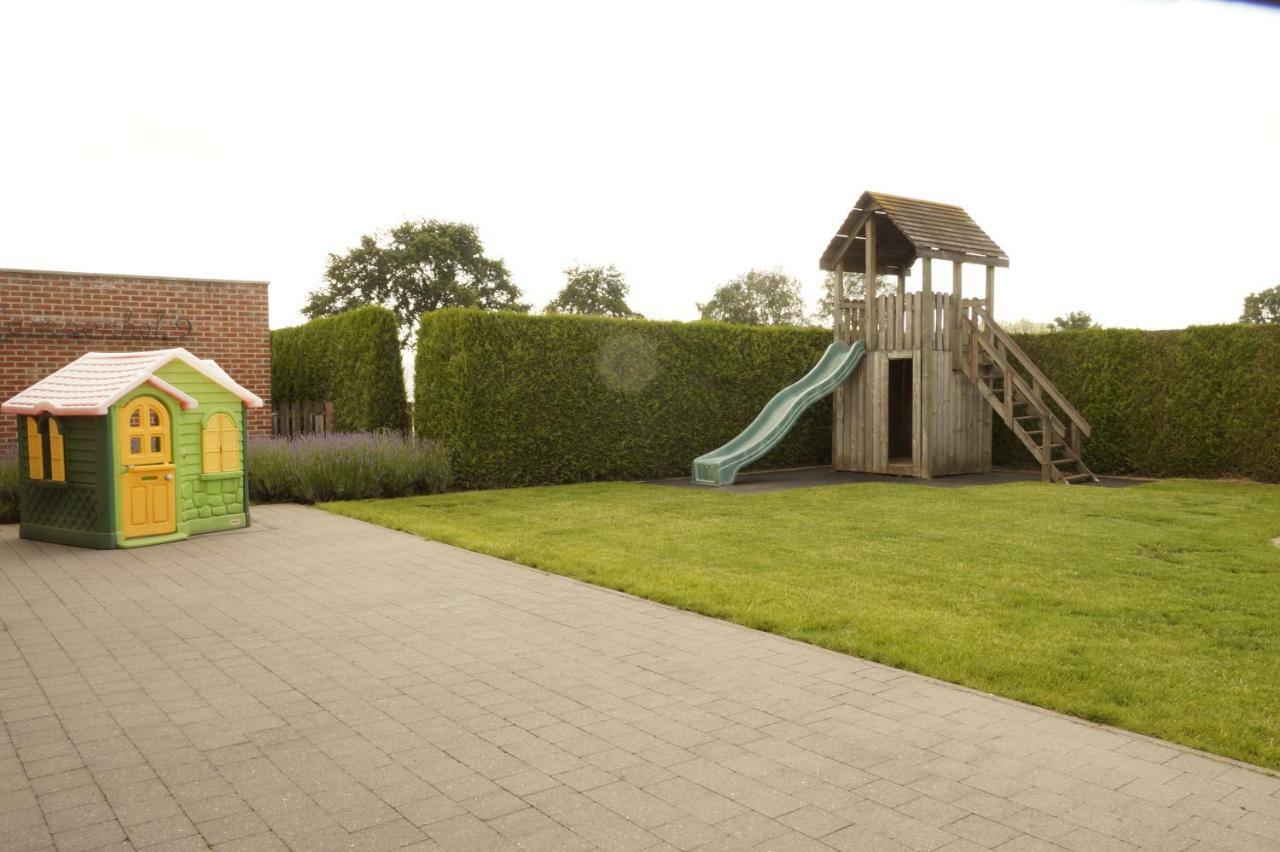 Kampenhof Maaseik Exterior foto
